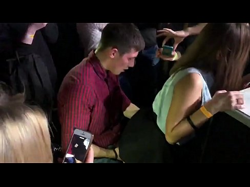 ❤️ ਇੱਕ ਰੂਸੀ ਨਾਈਟ ਕਲੱਬ ਵਿੱਚ ਅਸਲੀ ਸੈਕਸ. ਗੁਦਾ ਅਤੇ ਯੋਨੀ ਵਿੱਚ 18 ਸਾਲ ਦੀ ਉਮਰ ਦੀ ਰੂਸੀ ਕੁੜੀ ਇੱਕ ਨਾਈਟ ਕਲੱਬ ਵਿੱਚ fucked ☑  ਸੈਕਸ